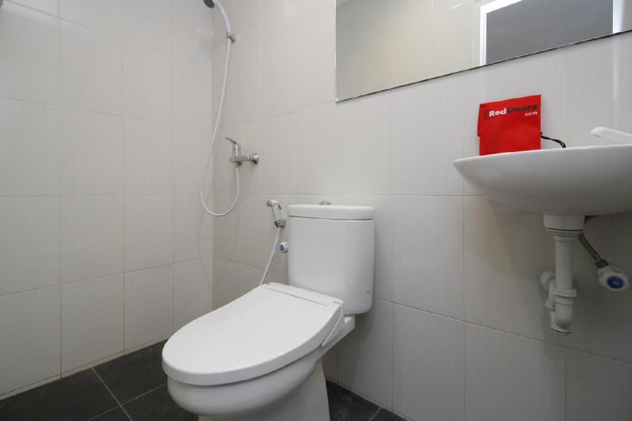 Reddoorz Plus Near Plaza Indonesia Cakarta Dış mekan fotoğraf