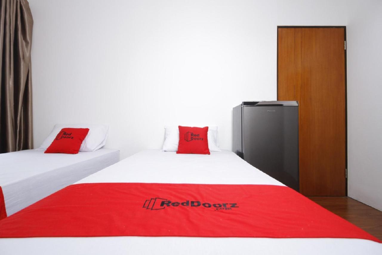 Reddoorz Plus Near Plaza Indonesia Cakarta Dış mekan fotoğraf
