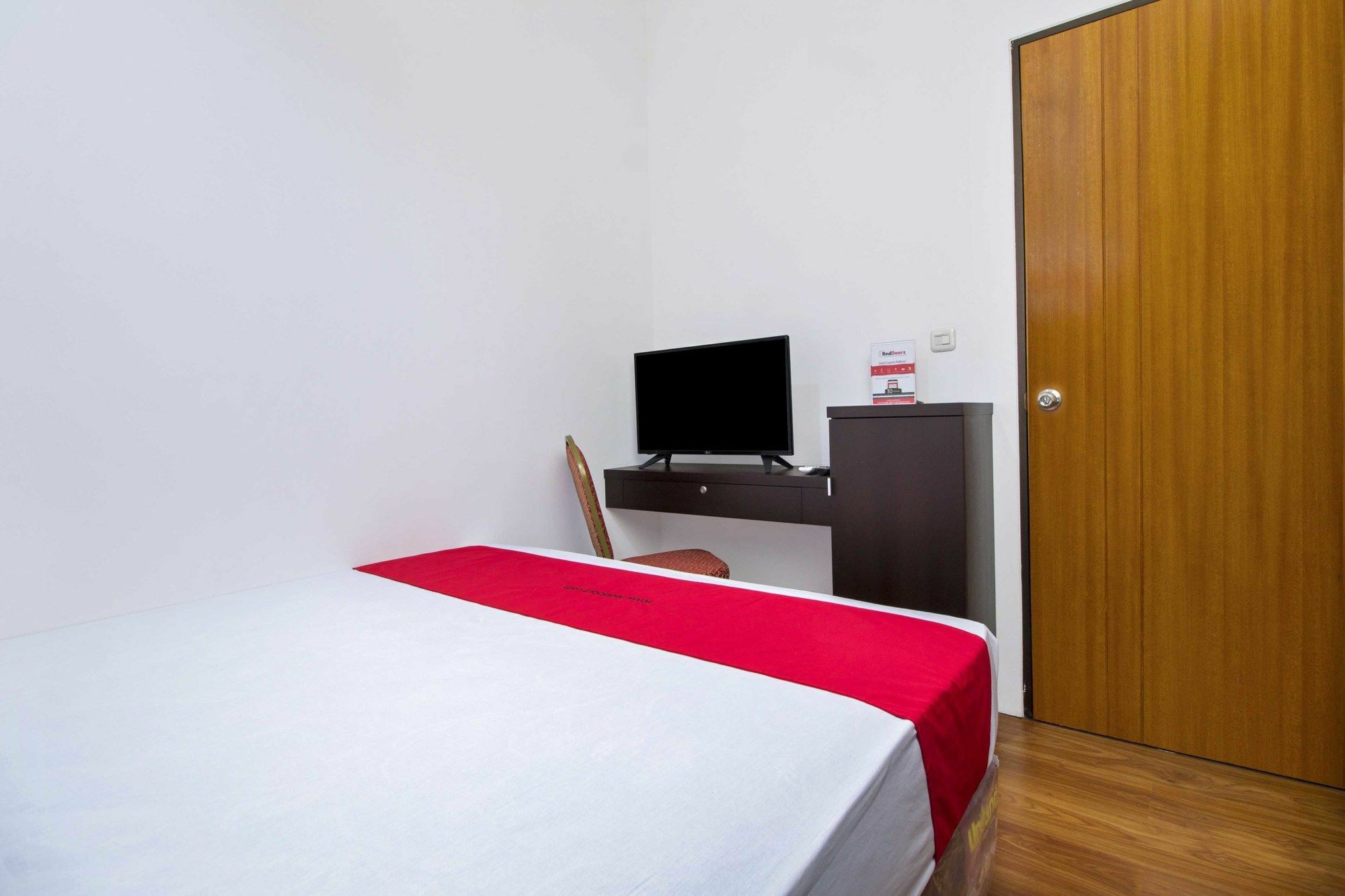 Reddoorz Plus Near Plaza Indonesia Cakarta Dış mekan fotoğraf